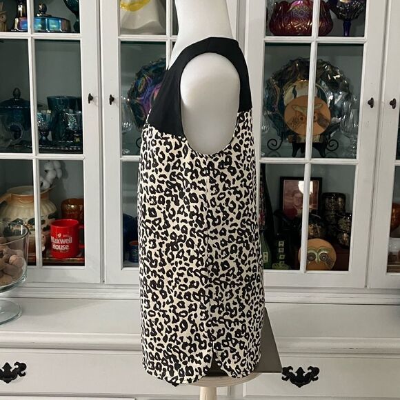 Ann Taylor LOFT Black & Cream Leopard Top Sz XS - Picture 4 of 8